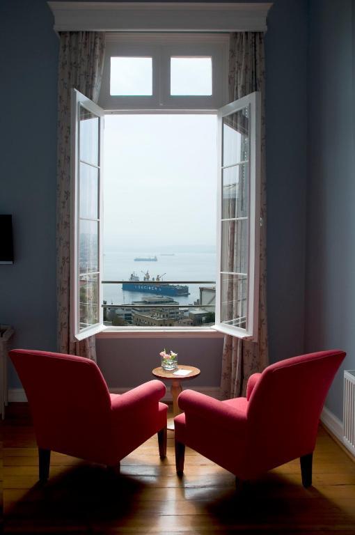 Twin Suite