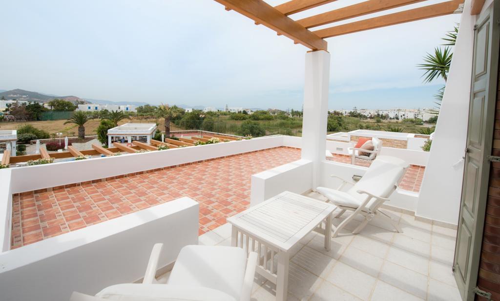 Superior Double Room with Pool View