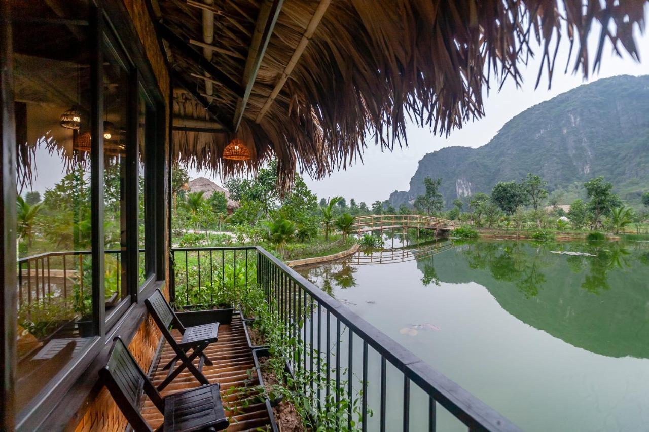 Double Room with Lake View