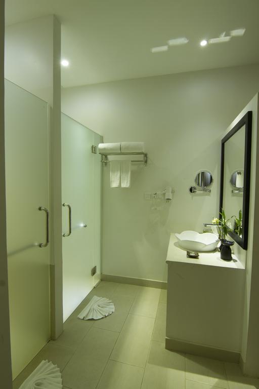 Super Deluxe Double Room with Balcony