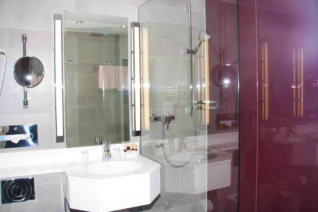 Business Single Room