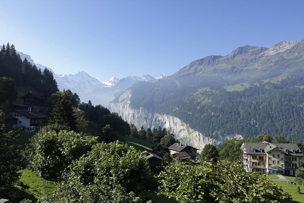 Superior Double Room with Balcony and Mountain View