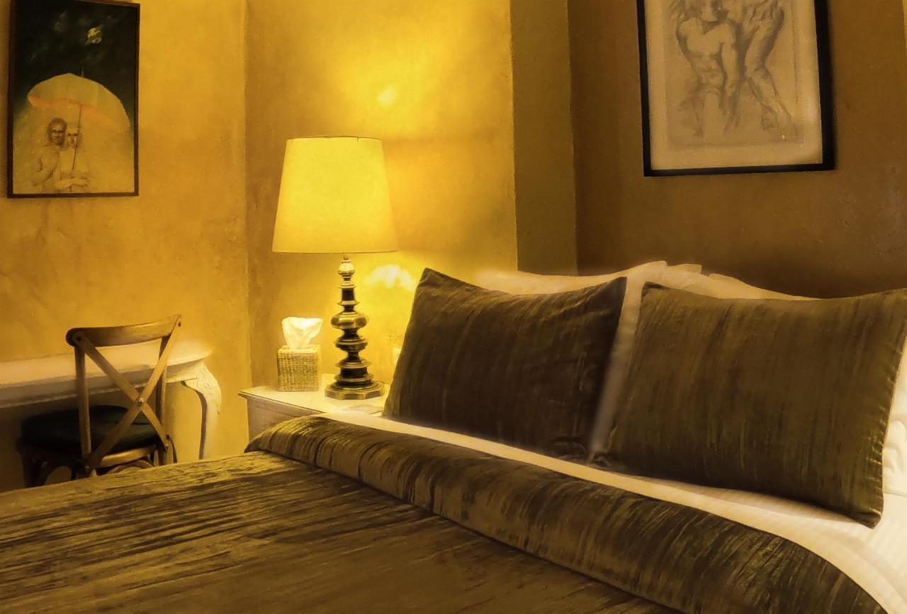 Queen Room with Balcony
