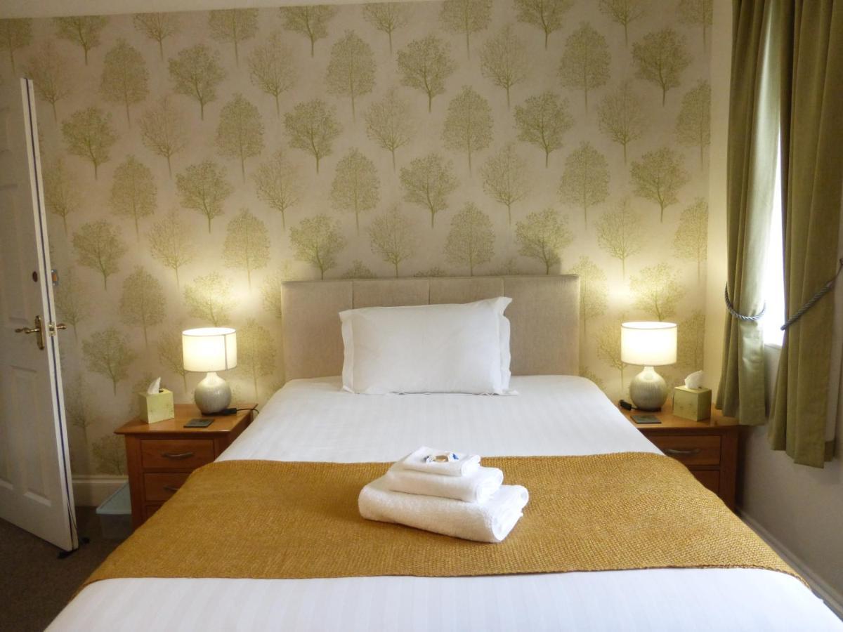 Small Double Room with Shower