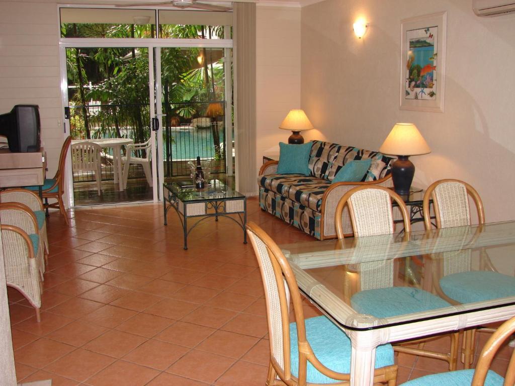 Superior One-Bedroom Apartment