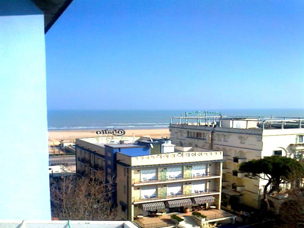 Double Room with Beach Access