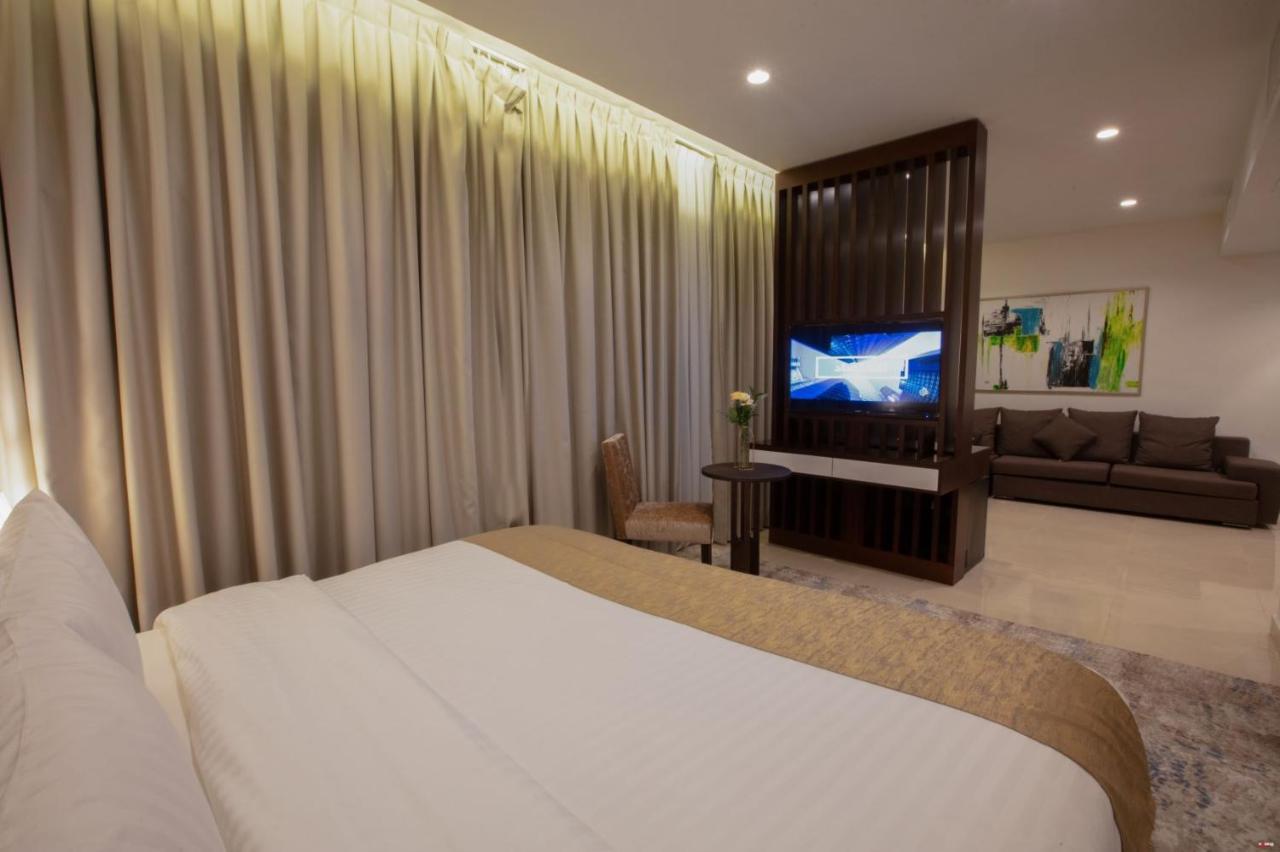 Executive Suite