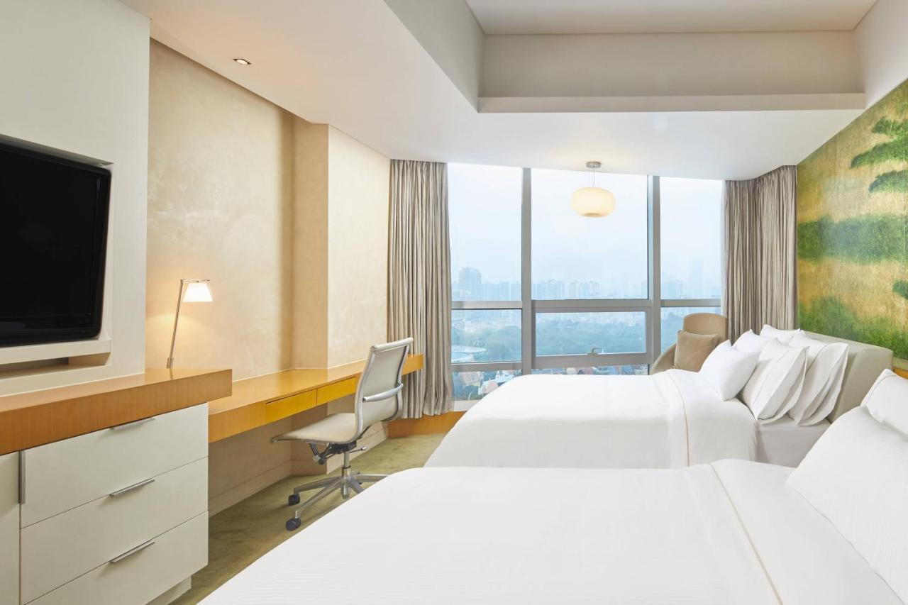 Executive Twin, Executive lounge access, Guest room