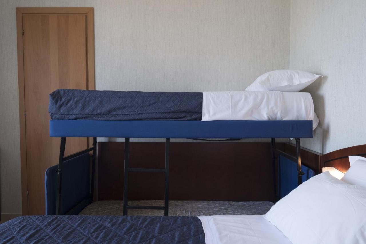 Quadruple Room with Sea View