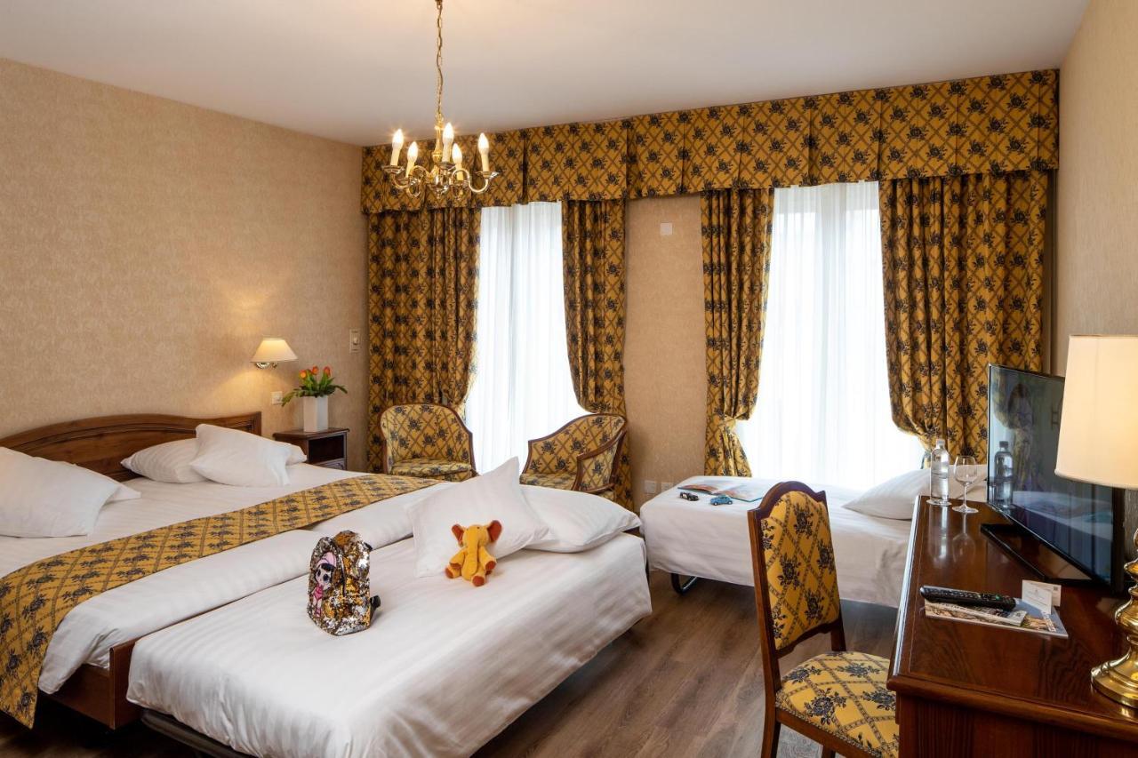 Economy Family Room (2 Adults + 2 Children)