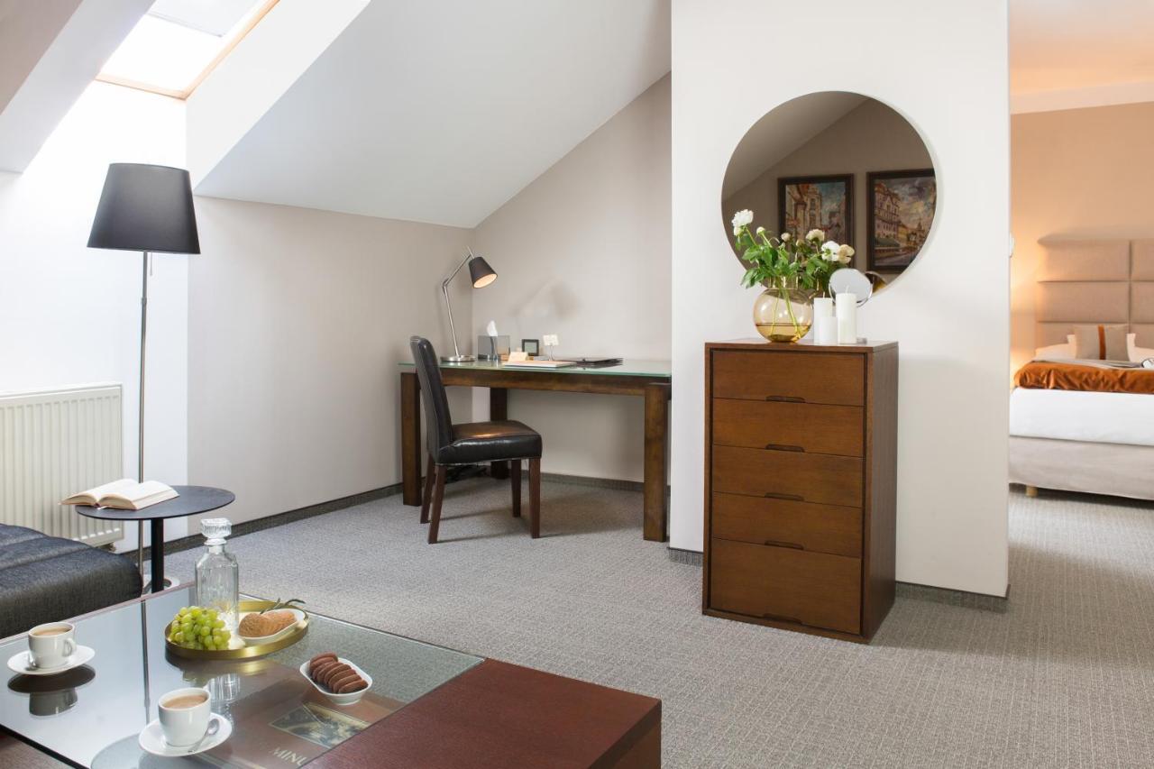 Business Suite
