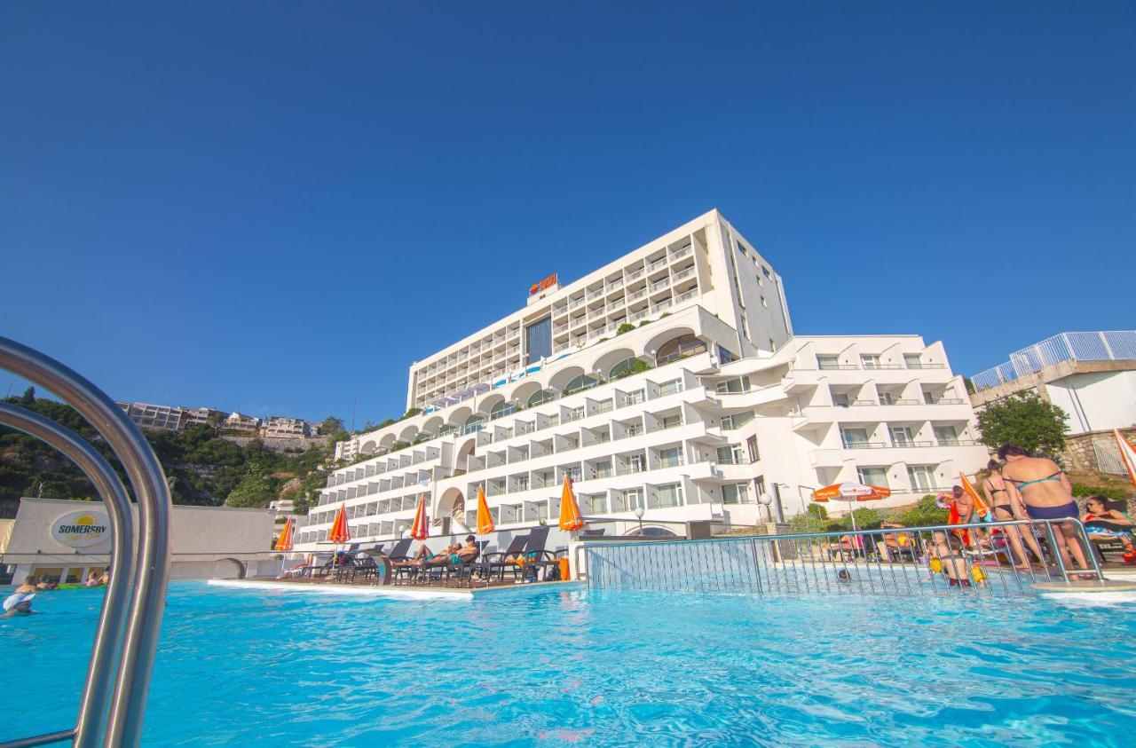Standard Double or Twin Room with Sea View