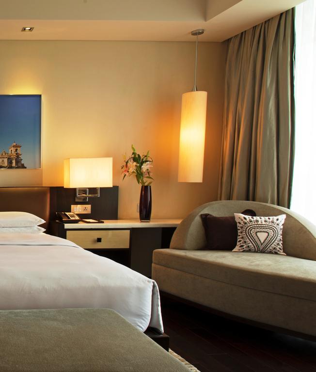 Park King Suite