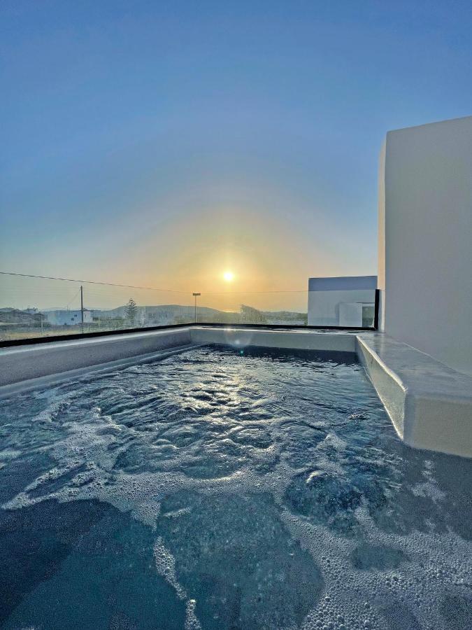King Room with Spa Bath