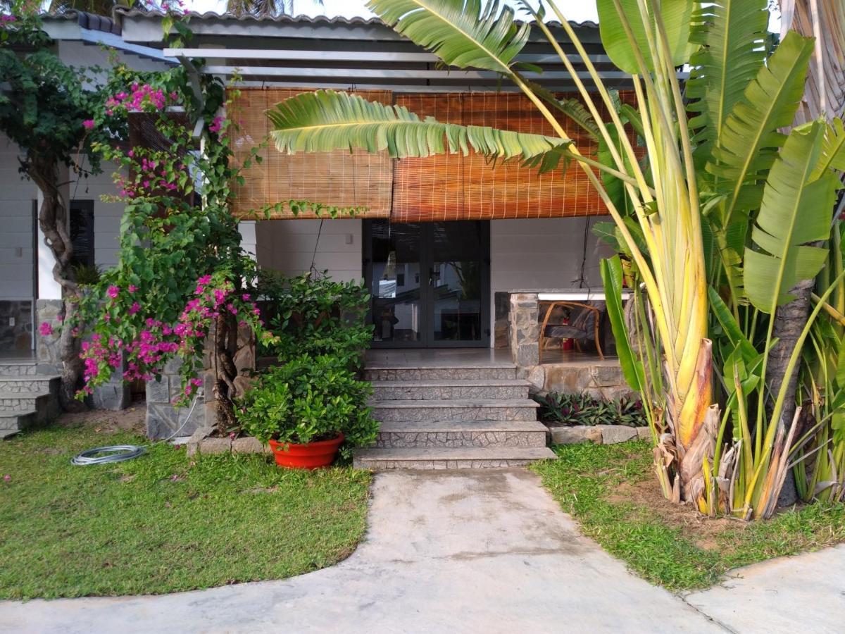 Deluxe Bungalow with Garden View