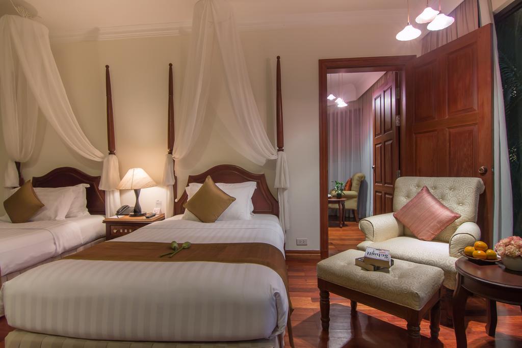 2-Bedroom Family Deluxe, Interconnecting