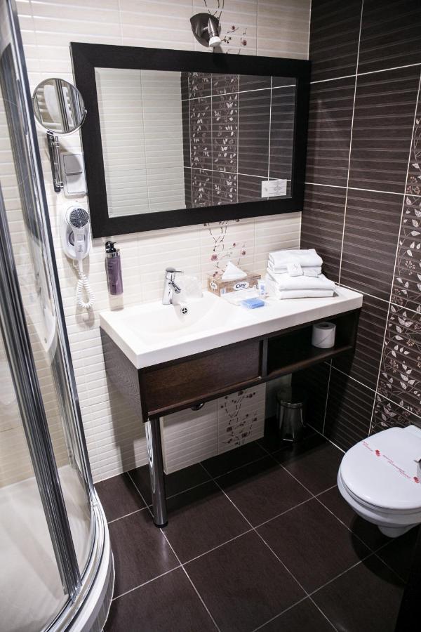 Deluxe Double Room with Spa Package