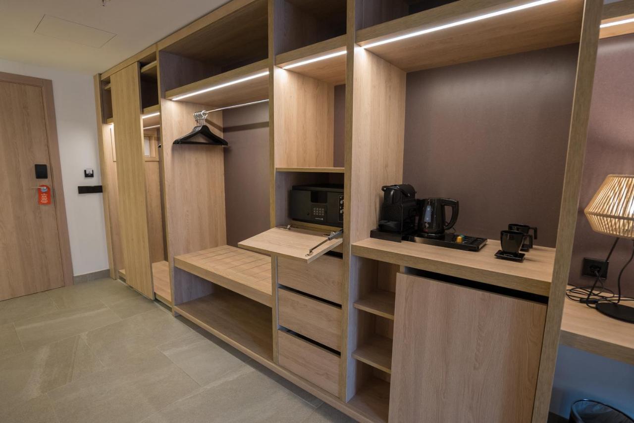 Junior Suite (1 Adult)