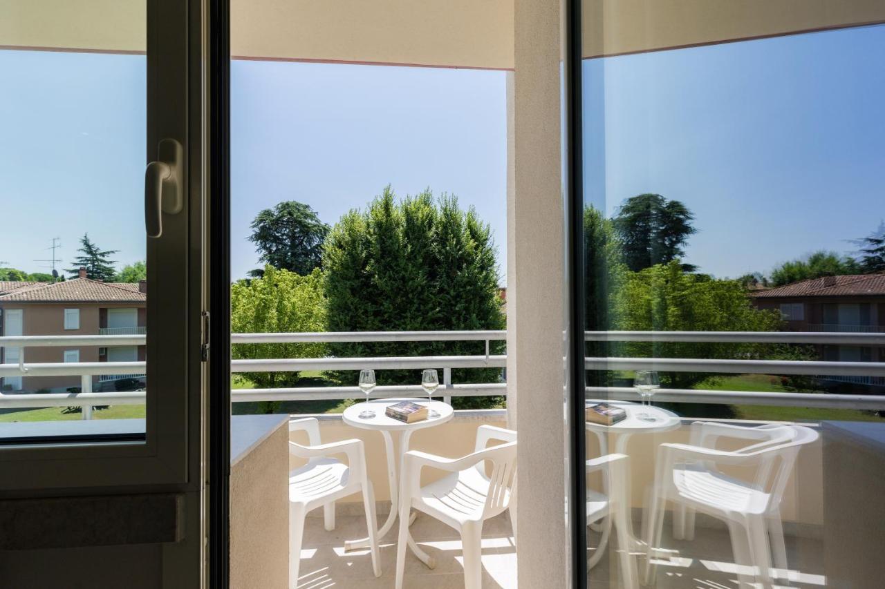 Junior Suite with Garden View