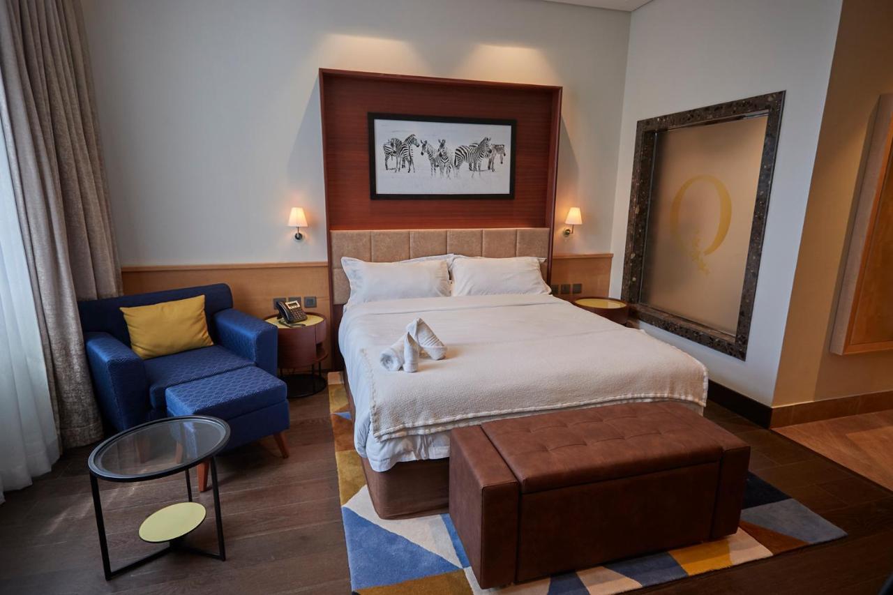 Executive Suite