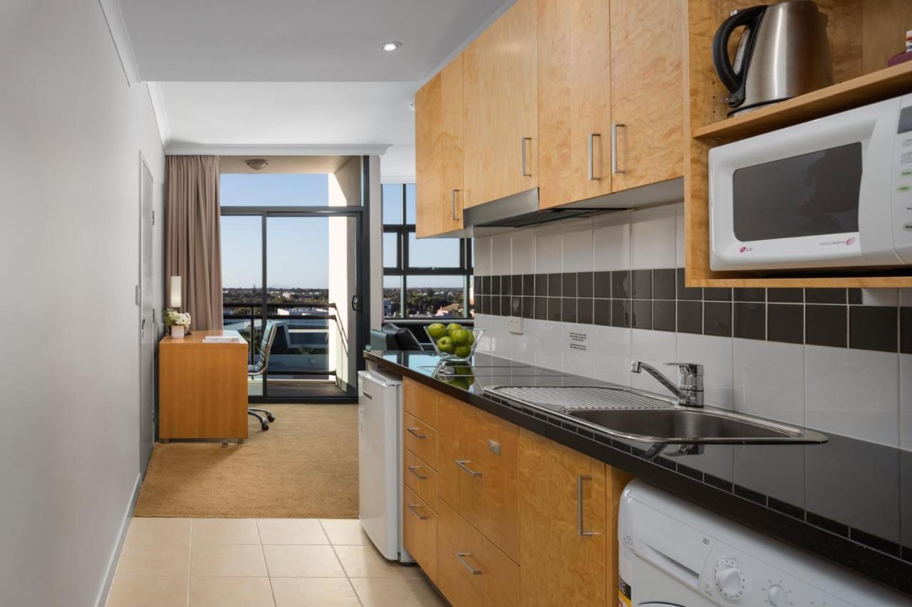 One-Bedroom Twin Suite
