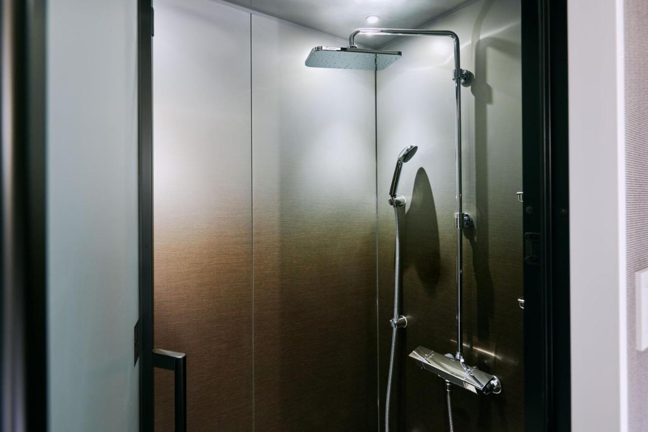 Gaming Cave with Shower