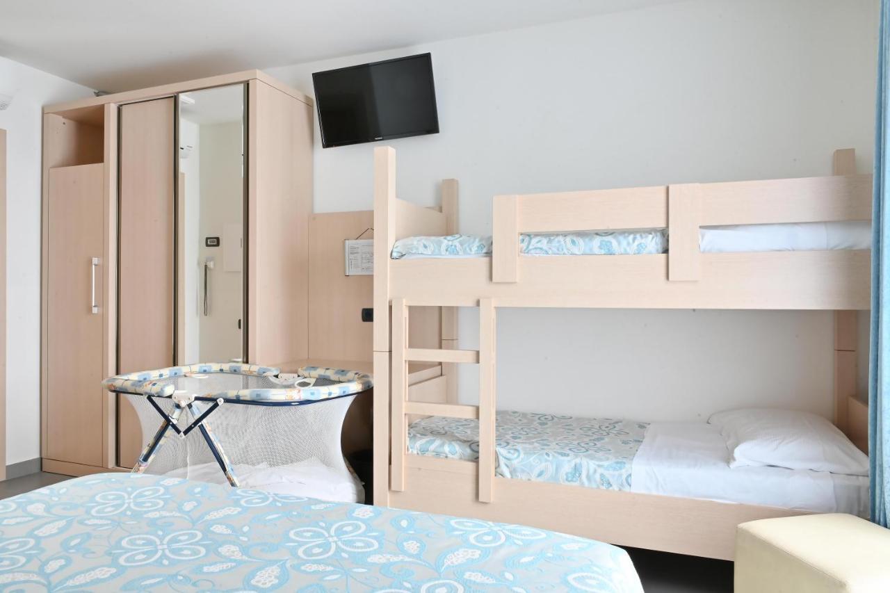 Quadruple Room with Balcony