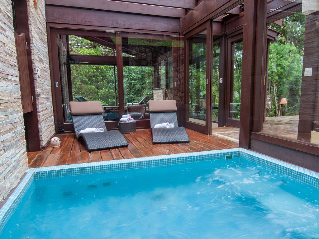 Chalet with Private Pool