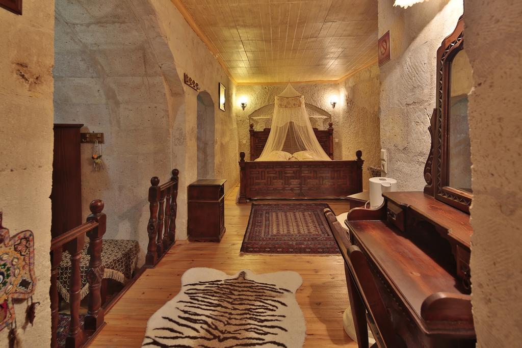 Suite with Spa Bath