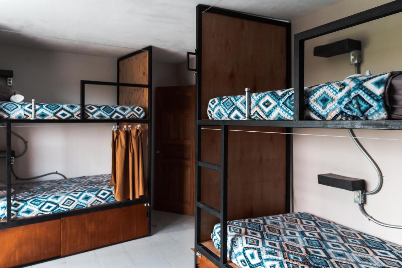Bed 4-Bed Mixed Dormitory Room
