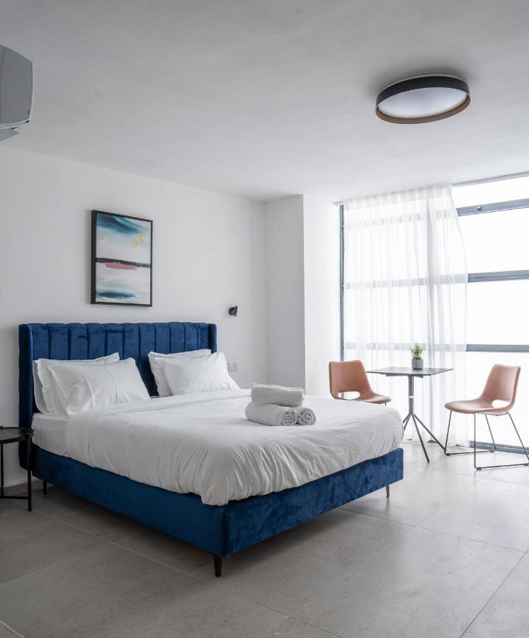 King Room with Balcony