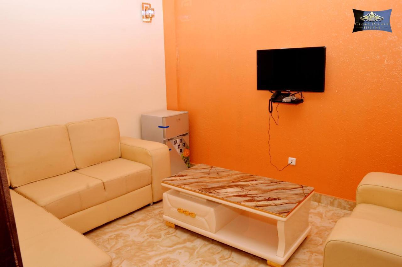 Standard Suite
