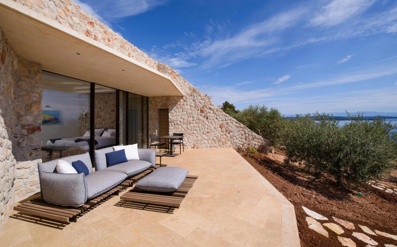 Deluxe Room with Terrace and Sea View