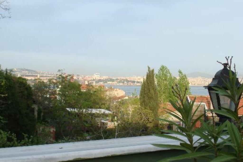 Two-Bedroom Penthouse Apartment with Sea View