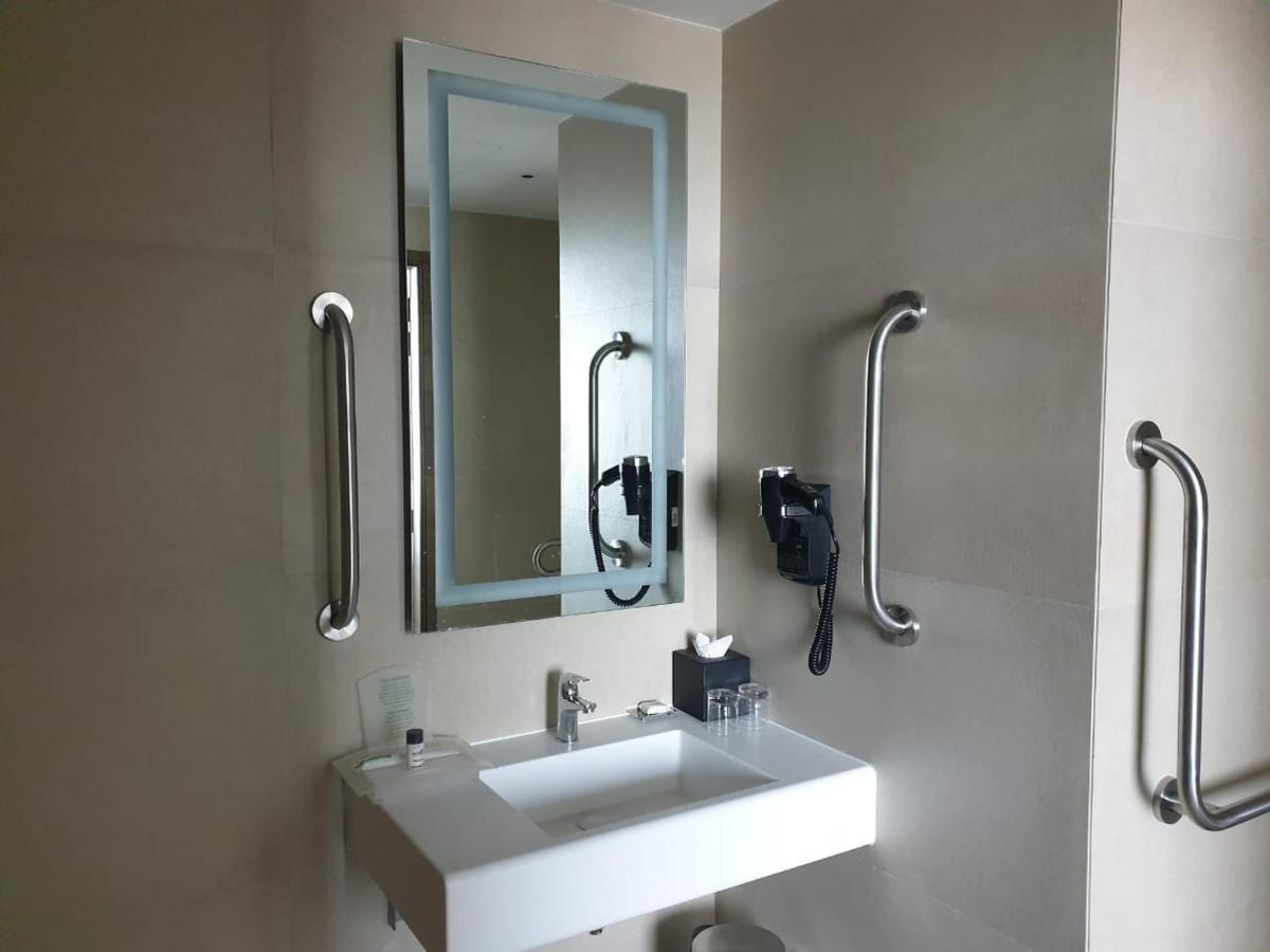 Premium King Room with Kitchenette