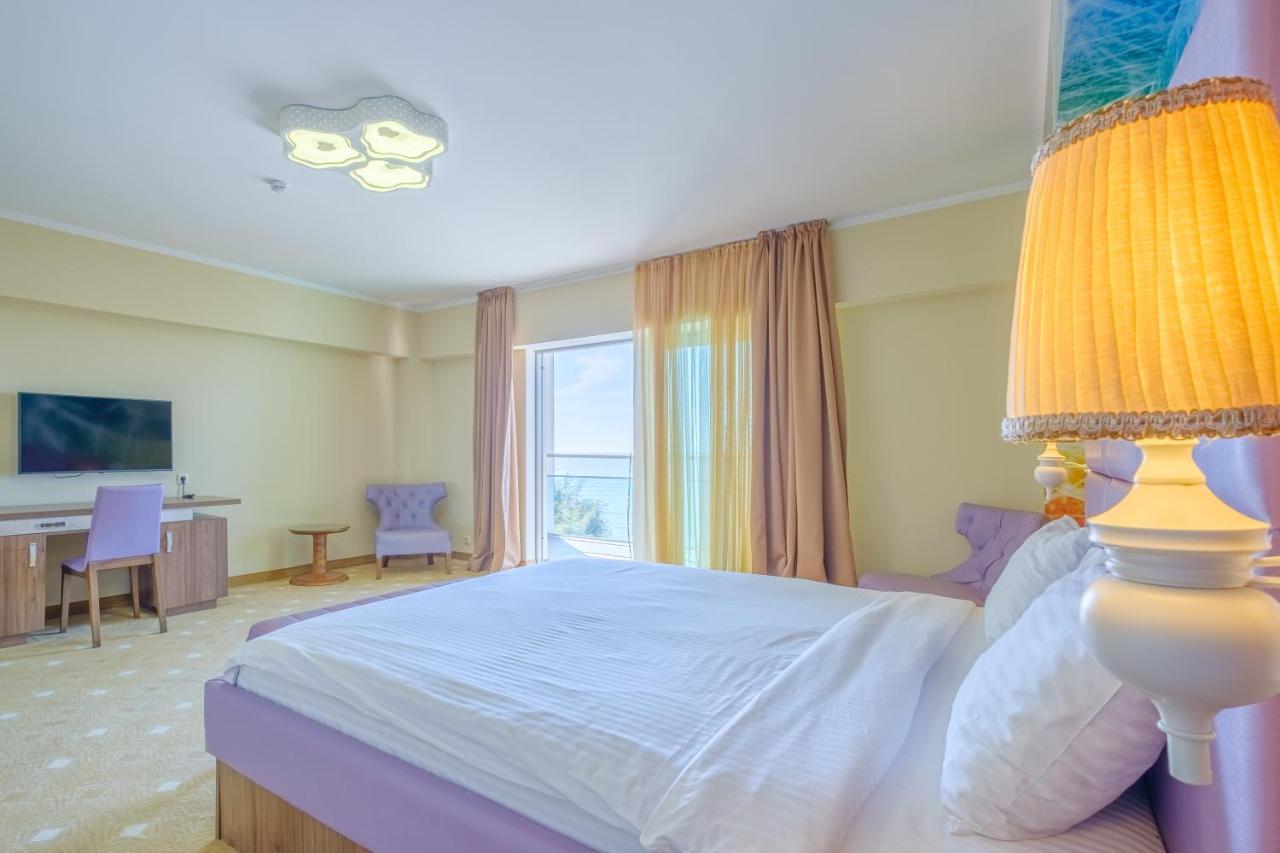 Premium Quadruple Room