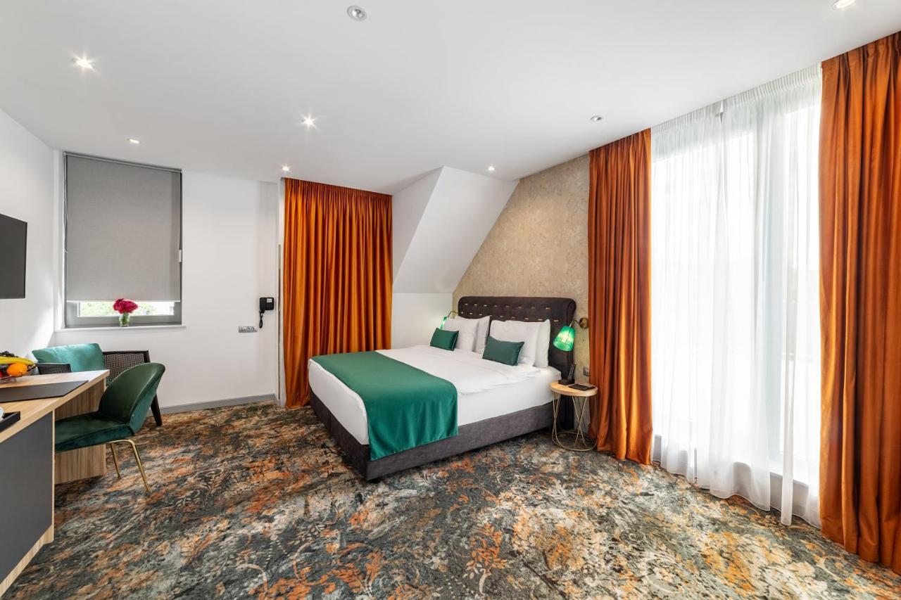 Executive King Room with Terrace