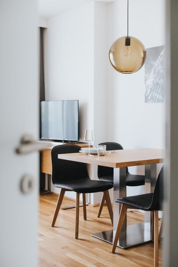Apartment with Garden View