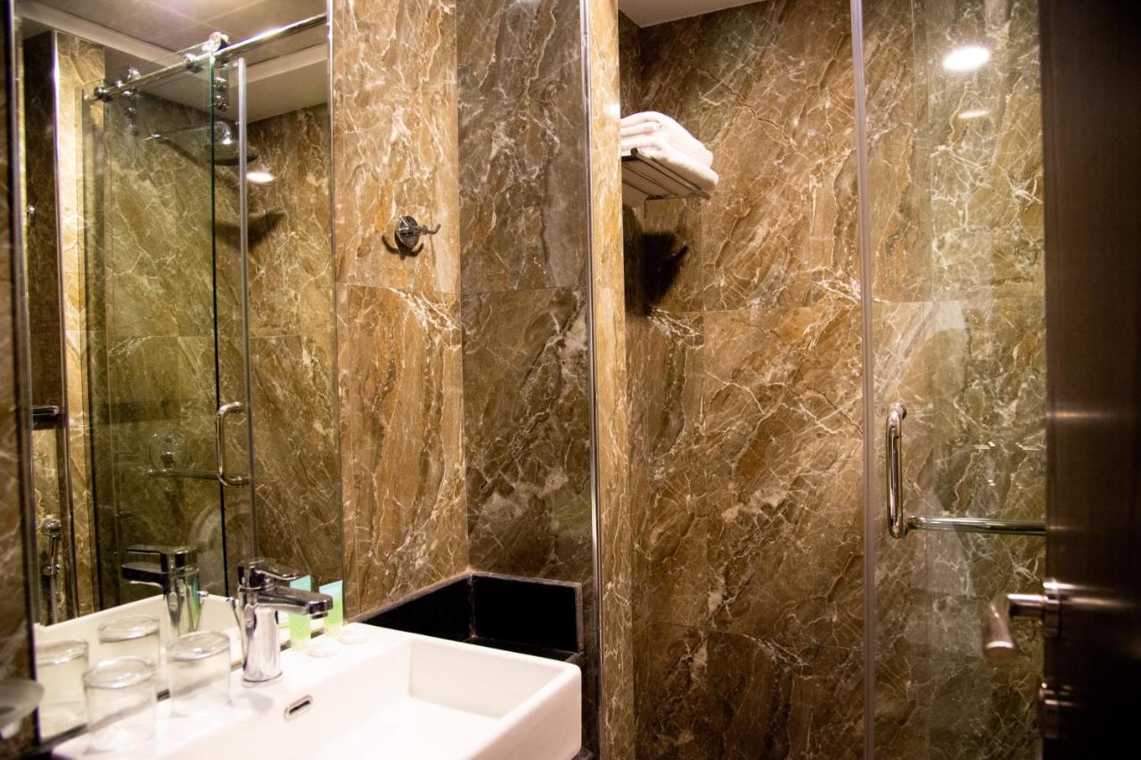 Luxury Triple Room