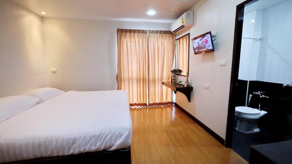 Deluxe Single Room