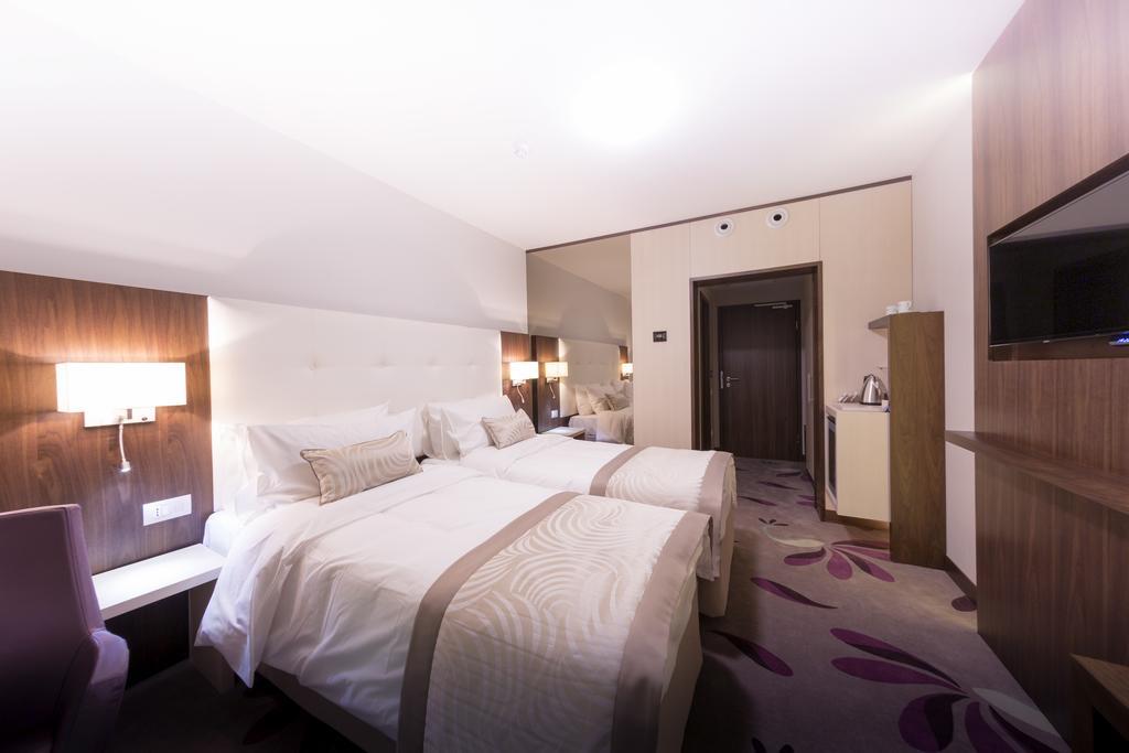 Deluxe Double or Twin Room 4* with New Year Package