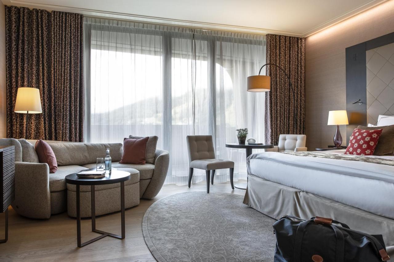 Premium Twin Room with Balcony
