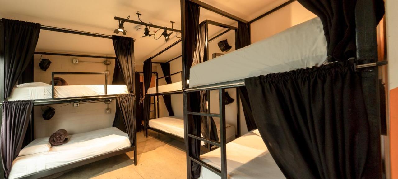 Bed in 6-Bed Mixed Dormitory Room