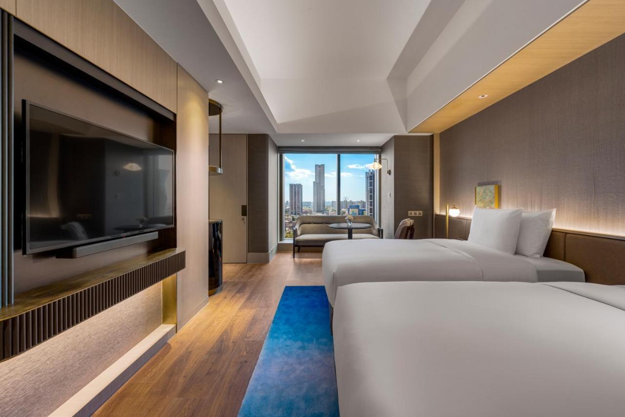 Premium Twin Room - High Floor