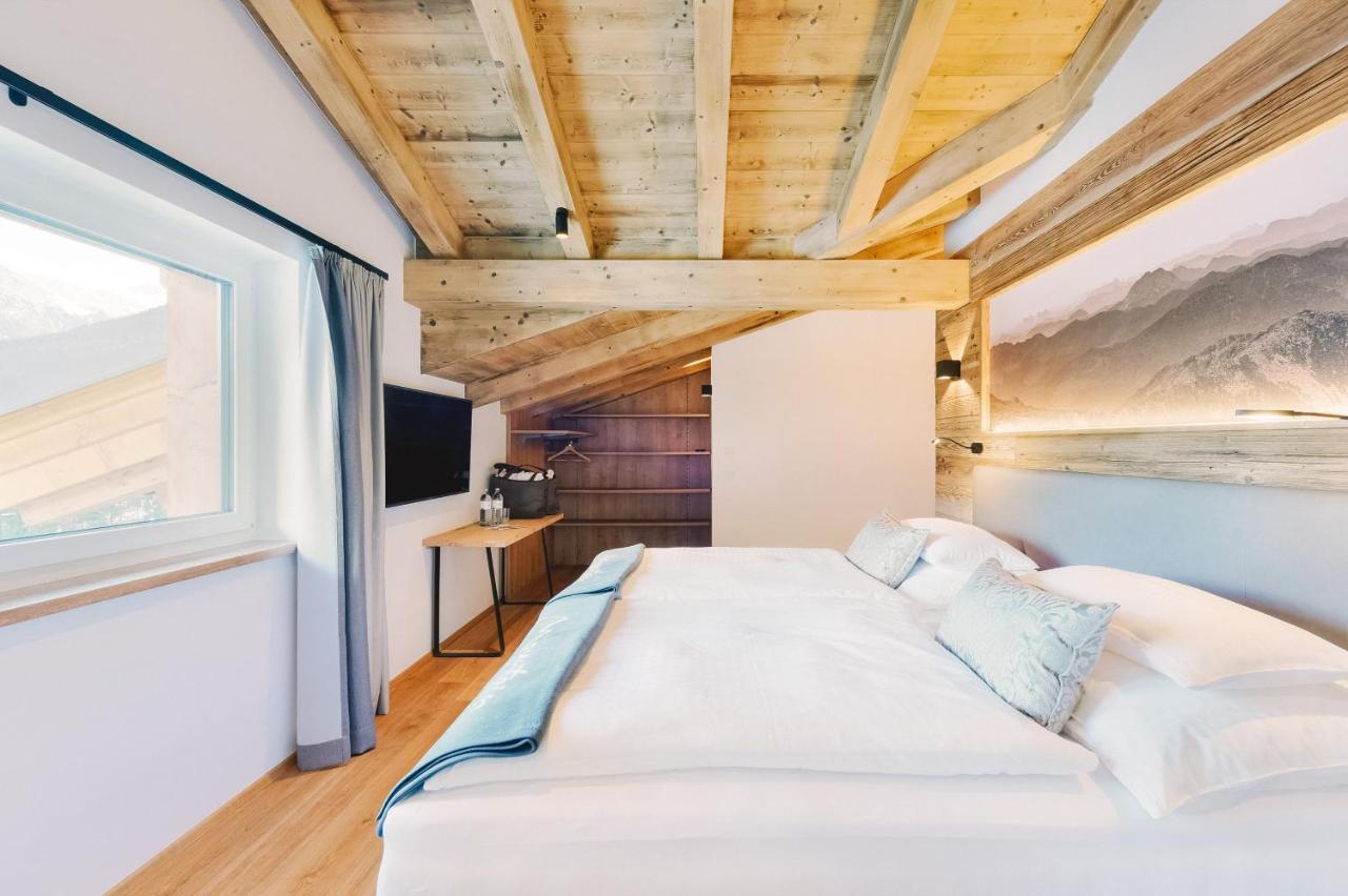 Superior Three-Bedroom Apartment