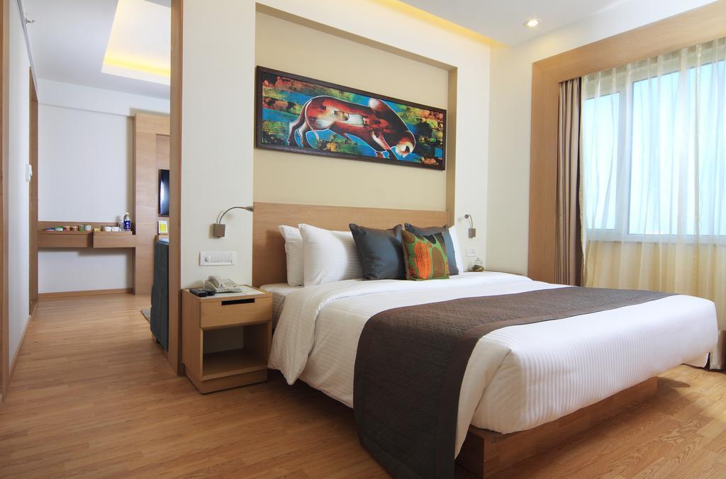 Executive Suite with 10% off on Food & Soft Beverages,20% off on session of Spa and 20% Discount on Laundry service