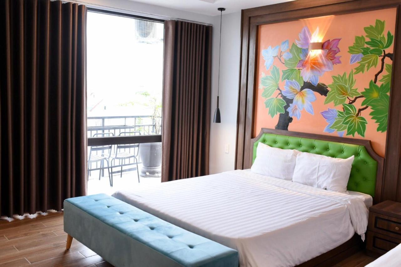 Deluxe Double or Twin Room with Balcony