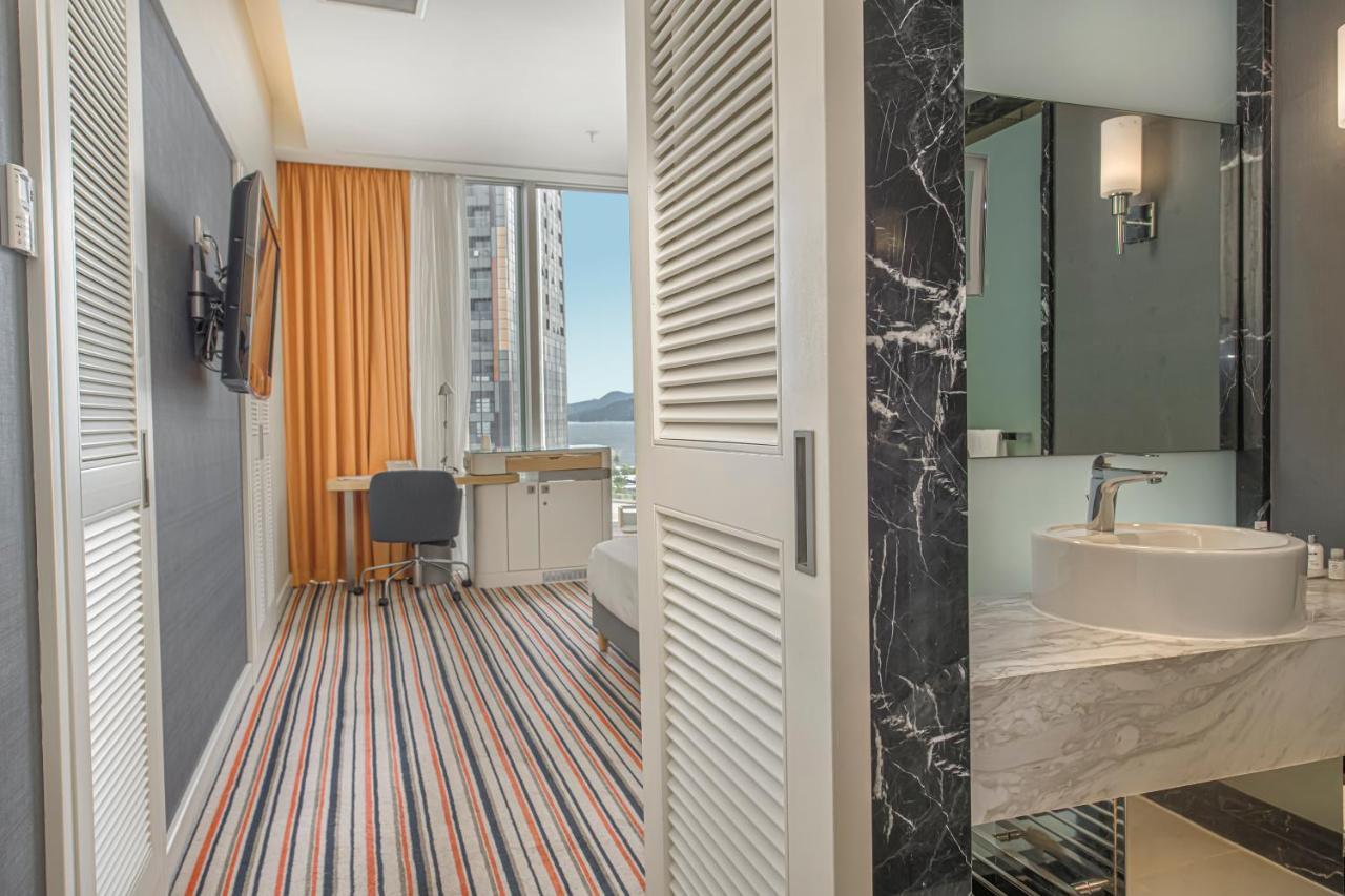 Standard Room with City View