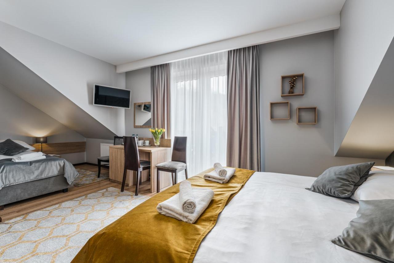 Triple Room with Balcony