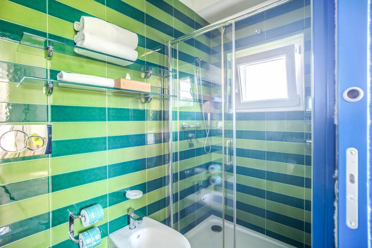 Deluxe Double or Twin Room with Sea View